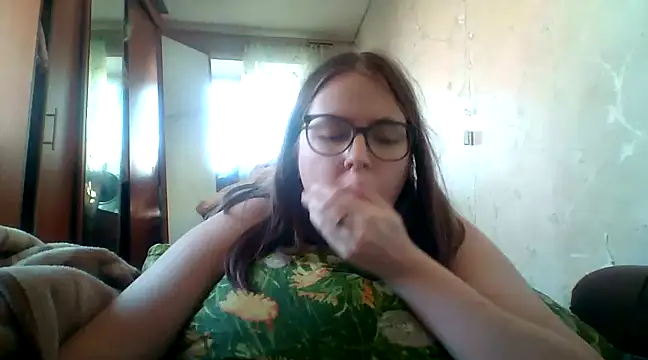 DesireMelissa online show from February 24, 2025, 6:49 am