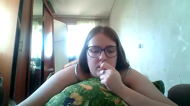 DesireMelissa online show from February 25, 2025, 10:26 am