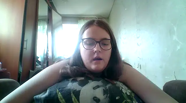 DesireMelissa online show from March 17, 2025, 7:02 am