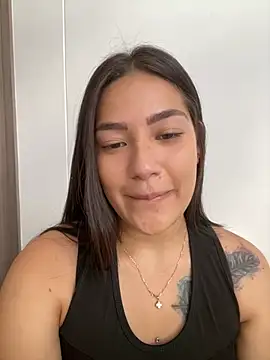Snapshot of Latina_vanessa chatting on December 26, 2024, 6:33 pm Latina vanessa online show from December 26, 2024, 6:33 pm