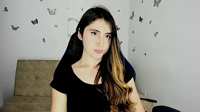 Snapshot of Nicol_Swift_ chatting on January 11, 2025, 5:41 am Nicol Swift online show from January 11, 2025, 5:41 am