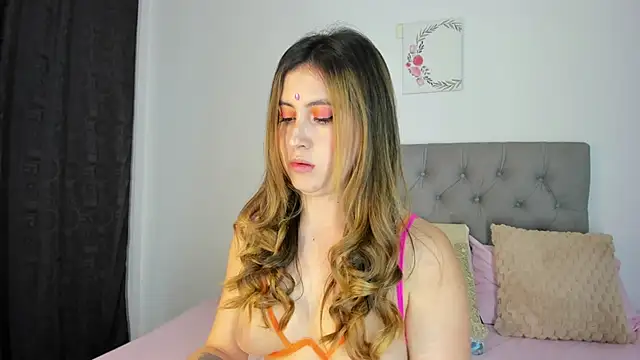 Snapshot of Nicol_Swift_ chatting on October 24, 2025, 11:56 pm Nicol Swift online show from October 24, 2025, 11:56 pm