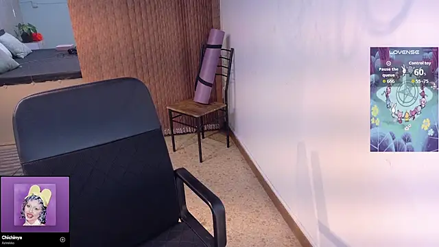 Eli666uwu online show from November 5, 2025, 9:59 pm