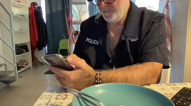 EroticVenetian online show from March 10, 2025, 2:05 pm