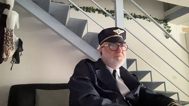 EroticVenetian online show from March 11, 2025, 9:24 am