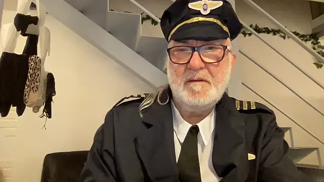 EroticVenetian online show from March 11, 2025, 6:52 pm