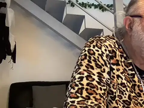 EroticVenetian online show from March 15, 2025, 6:58 am