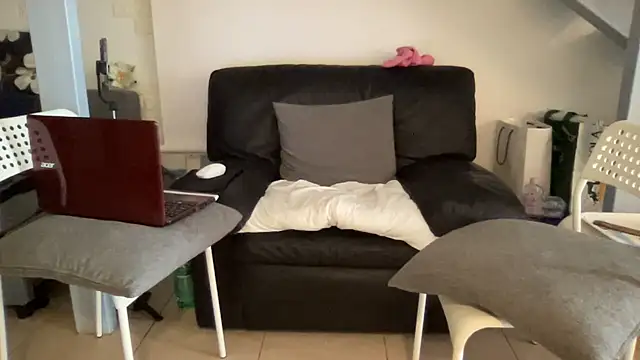 EroticVenetian online show from March 22, 2025, 7:15 am