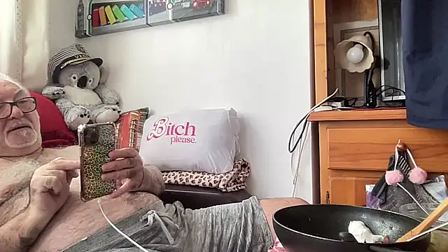 EroticVenetian online show from October 7, 2025, 1:30 pm