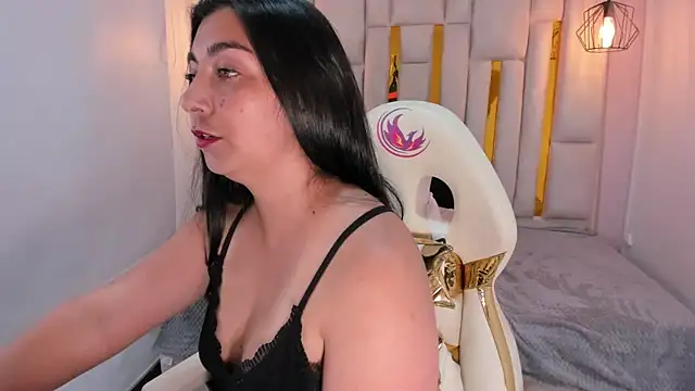 Snapshot of Karla_hernandez_ chatting on February 6, 2025, 5:09 pm Karla hernandez online show from February 6, 2025, 5:09 pm