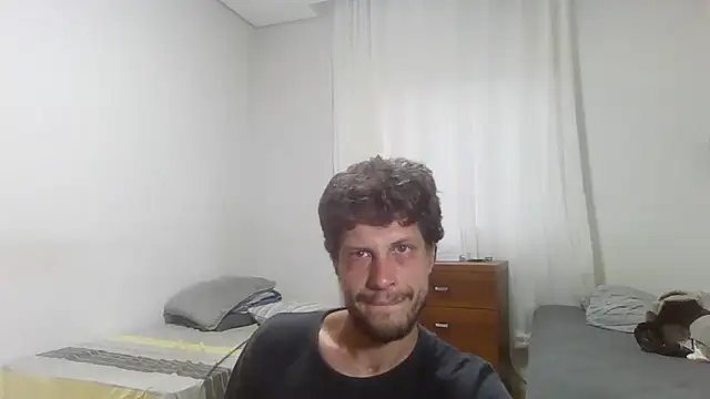 Snapshot of prorafadodoce chatting on November 18, 2025, 8:35 pm prorafadodoce online show from November 18, 2025, 8:35 pm