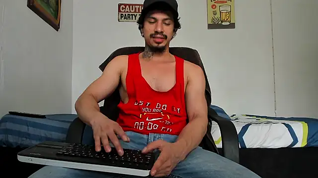 TristanWoods online show from December 27, 2024, 6:42 pm