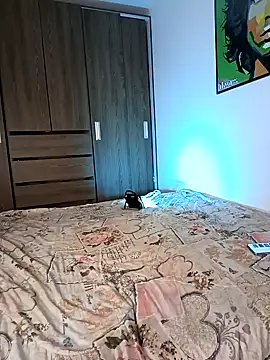 Snapshot of Rouse_A01 chatting on February 13, 2025, 11:47 pm Rouse A01 online show from February 13, 2025, 11:47 pm