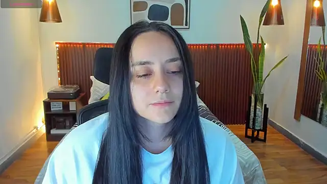 KatherineBond online show from November 8, 2025, 7:34 pm