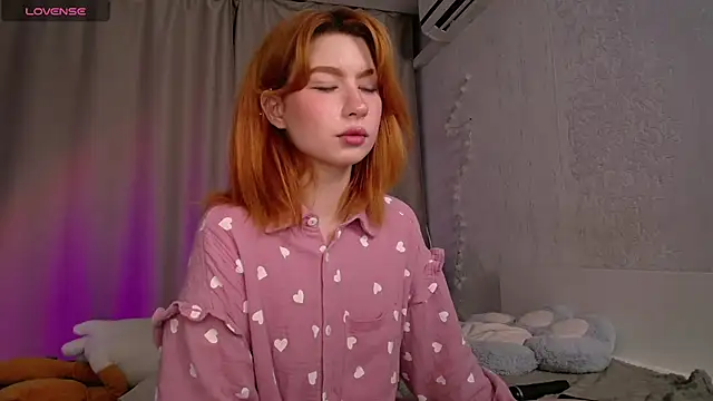 Snapshot of Evaa_Moonn_ chatting on September 14, 2025, 11:26 pm Evaa Moonn  online show from September 14, 2025, 11:26 pm