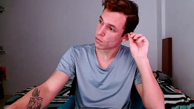 deividcloud36 online show from October 23, 2025, 10:52 pm