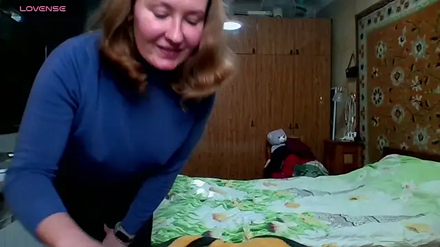 Snapshot of AnnaXLovers chatting on January 22, 2025, 11:01 am AnnaXLovers online show from January 22, 2025, 11:01 am