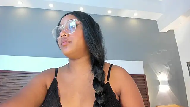 Snapshot of Adelehottman chatting on October 4, 2025, 6:11 am Adelehottman online show from October 4, 2025, 6:11 am