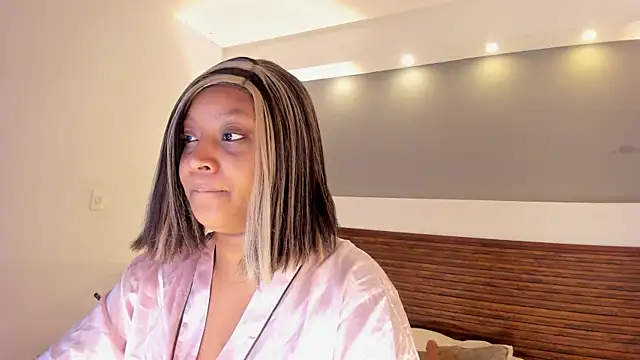 Snapshot of Adelehottman chatting on December 5, 2025, 2:58 pm Adelehottman online show from December 5, 2025, 2:58 pm