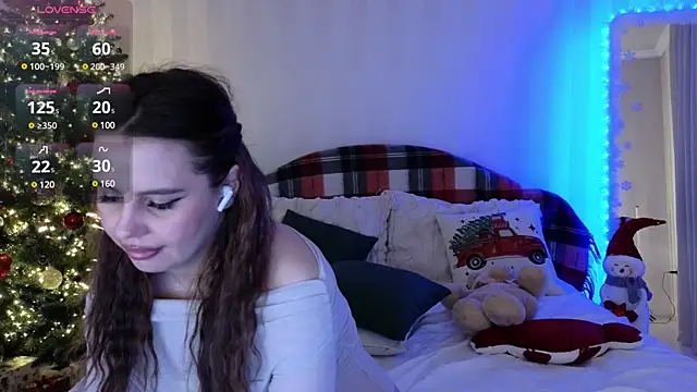 Snapshot of Aisha_Riley chatting on December 17, 2024, 5:15 pm Aisha Riley online show from December 17, 2024, 5:15 pm