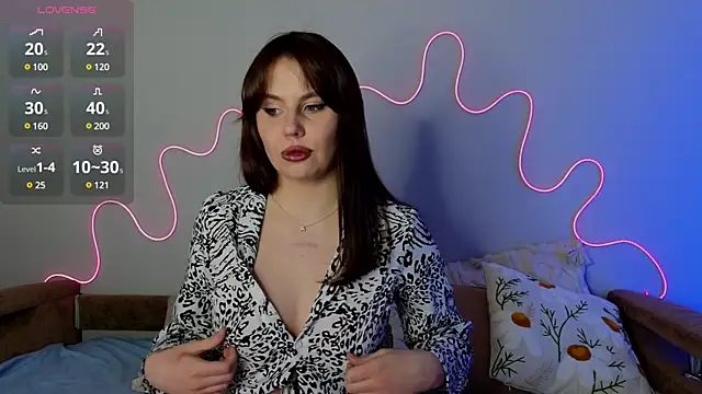 Snapshot of Aisha_Riley chatting on February 19, 2025, 2:23 pm Aisha Riley online show from February 19, 2025, 2:23 pm