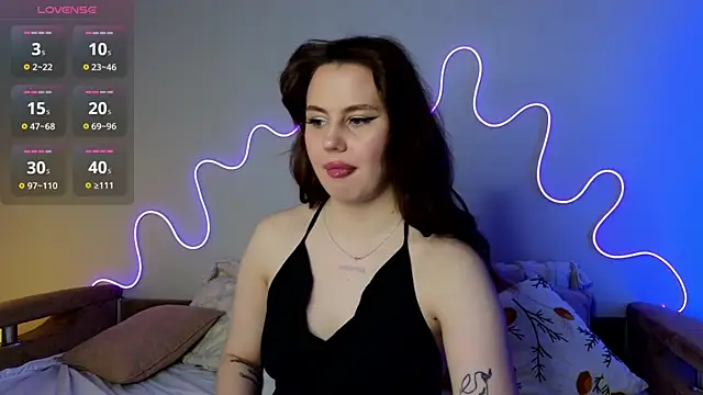 Snapshot of Aisha_Riley chatting on March 20, 2025, 1:15 pm Aisha Riley online show from March 20, 2025, 1:15 pm