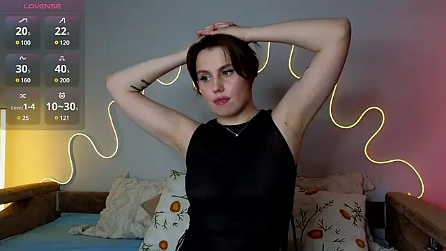 Snapshot of Aisha_Riley chatting on March 21, 2025, 3:57 pm Aisha Riley online show from March 21, 2025, 3:57 pm