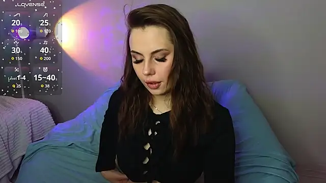 Snapshot of Aisha_Riley chatting on September 30, 2025, 2:11 pm Aisha Riley online show from September 30, 2025, 2:11 pm