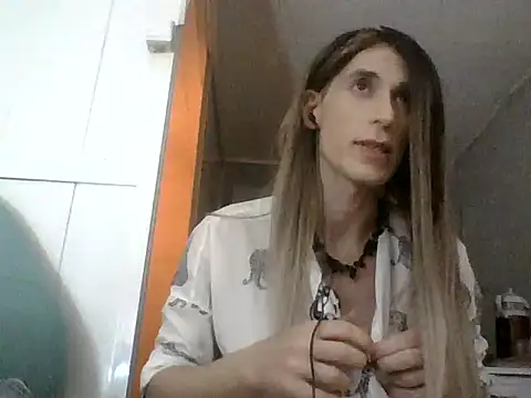 VanillaSeXy online show from September 10, 2025, 9:26 pm