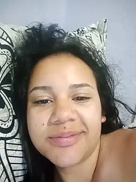 Snapshot of _Miaaleon chatting on February 23, 2025, 12:05 pm Miaaleon online show from February 23, 2025, 12:05 pm