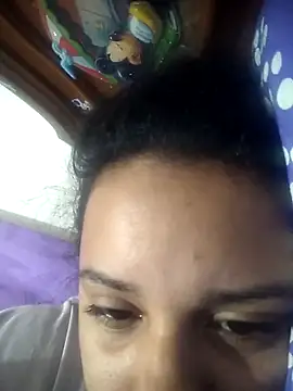 Snapshot of _Miaaleon chatting on November 26, 2025, 9:10 am Miaaleon online show from November 26, 2025, 9:10 am