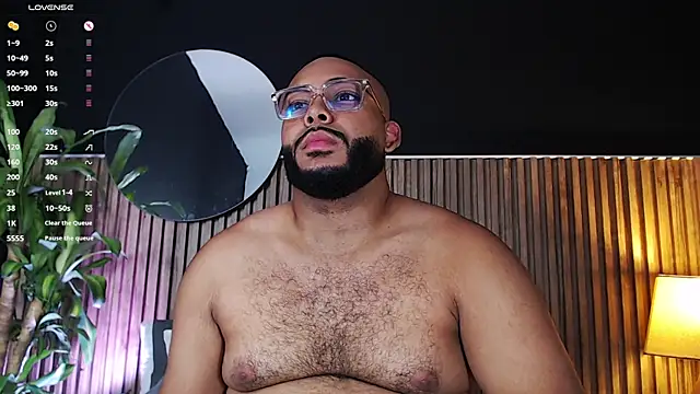 Snapshot of DilanJonnes_ chatting on December 21, 2024, 10:51 pm DilanJonnes  online show from December 21, 2024, 10:51 pm