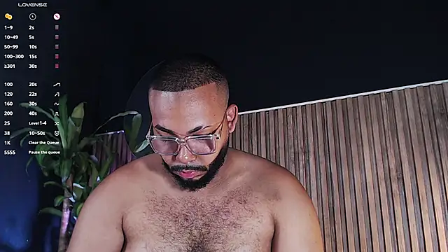 Snapshot of DilanJonnes_ chatting on December 25, 2024, 1:10 am DilanJonnes  online show from December 25, 2024, 1:10 am