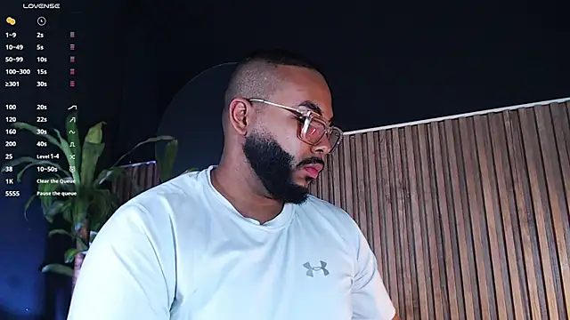 Snapshot of DilanJonnes_ chatting on December 29, 2024, 12:09 am DilanJonnes  online show from December 29, 2024, 12:09 am