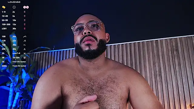 Snapshot of DilanJonnes_ chatting on January 31, 2025, 8:43 pm DilanJonnes  online show from January 31, 2025, 8:43 pm