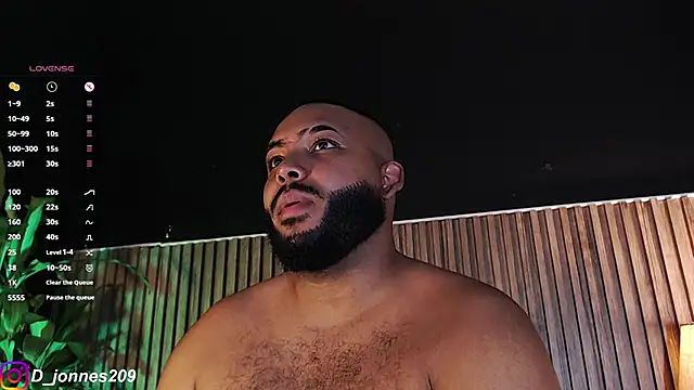 Snapshot of DilanJonnes_ chatting on October 2, 2025, 8:38 pm DilanJonnes  online show from October 2, 2025, 8:38 pm