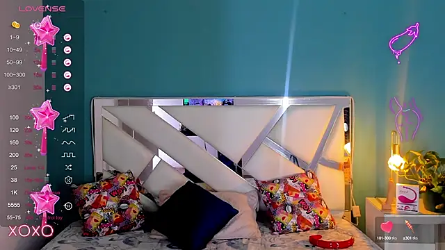 Snapshot of dominic_thailor chatting on January 29, 2025, 5:45 pm dominic thailor online show from January 29, 2025, 5:45 pm