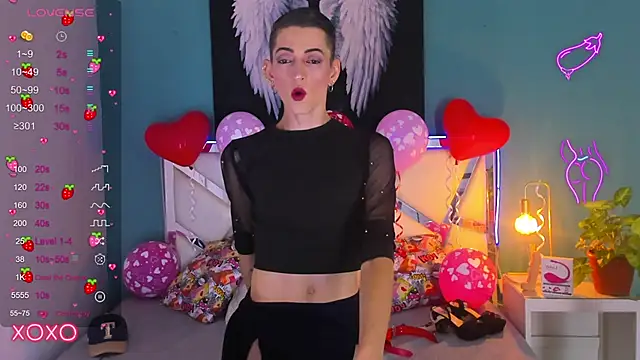 Snapshot of dominic_thailor chatting on February 19, 2025, 3:27 pm dominic thailor online show from February 19, 2025, 3:27 pm