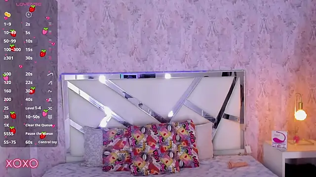 Snapshot of dominic_thailor chatting on September 10, 2025, 3:01 pm dominic thailor online show from September 10, 2025, 3:01 pm