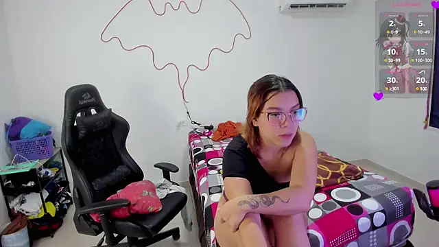 Snapshot of Max_kony chatting on January 5, 2025, 1:13 am Max kony online show from January 5, 2025, 1:13 am