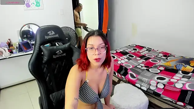 Snapshot of Max_kony chatting on March 13, 2025, 12:37 am Max kony online show from March 13, 2025, 12:37 am