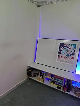 Snapshot of Nathy_Rock chatting on October 18, 2025, 12:35 am Nathy Rock online show from October 18, 2025, 12:35 am