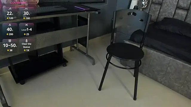 Snapshot of Matureyulyet chatting on February 24, 2025, 7:41 pm Matureyulyet online show from February 24, 2025, 7:41 pm