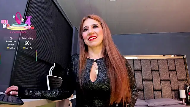 Snapshot of Matureyulyet chatting on December 13, 2025, 10:37 pm Matureyulyet online show from December 13, 2025, 10:37 pm