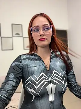 Miss-Abbii online show from November 6, 2025, 9:15 pm