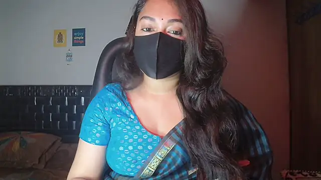 Most-Beautiful-Queen online show from November 28, 2025, 7:05 pm