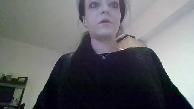 Snapshot of IzabelllNoir chatting on January 13, 2025, 9:09 pm IzabelllNoir online show from January 13, 2025, 9:09 pm