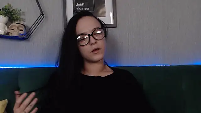 Snapshot of IzabelllNoir chatting on January 20, 2025, 9:03 am IzabelllNoir online show from January 20, 2025, 9:03 am
