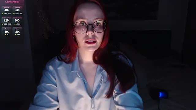 Snapshot of VanessaLincum chatting on December 15, 2024, 6:18 am VanessaLincum online show from December 15, 2024, 6:18 am