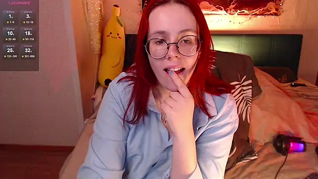 Snapshot of VanessaLincum chatting on January 28, 2025, 6:38 am VanessaLincum online show from January 28, 2025, 6:38 am